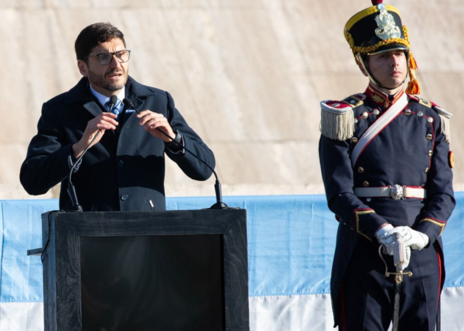 Pullaro: “La Bandera une a los argentinos bajo un mismo objetivo”